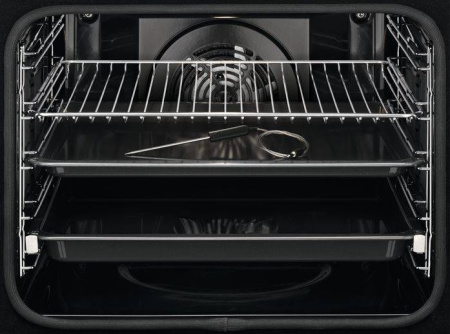 Встраиваемый Электрический духовой шкаф Electrolux EOE8P39WV, цвет Белый