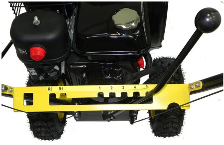 Снегоуборочная машина Huter SGC 4100W
