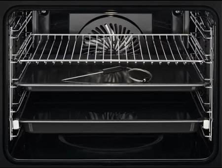 Встраиваемый Электрический духовой шкаф Electrolux EOE7P31Z, цвет Чёрный