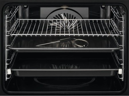 Встраиваемый Электрический духовой шкаф Electrolux KOEBP39WZ, цвет Чёрный